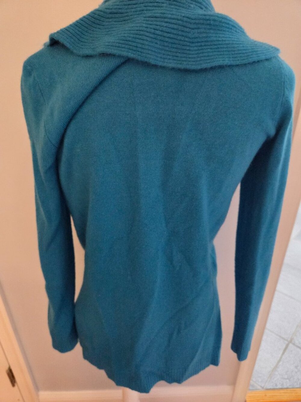 Karen Scott Ruffle Cardigan - Picture 2 of 6